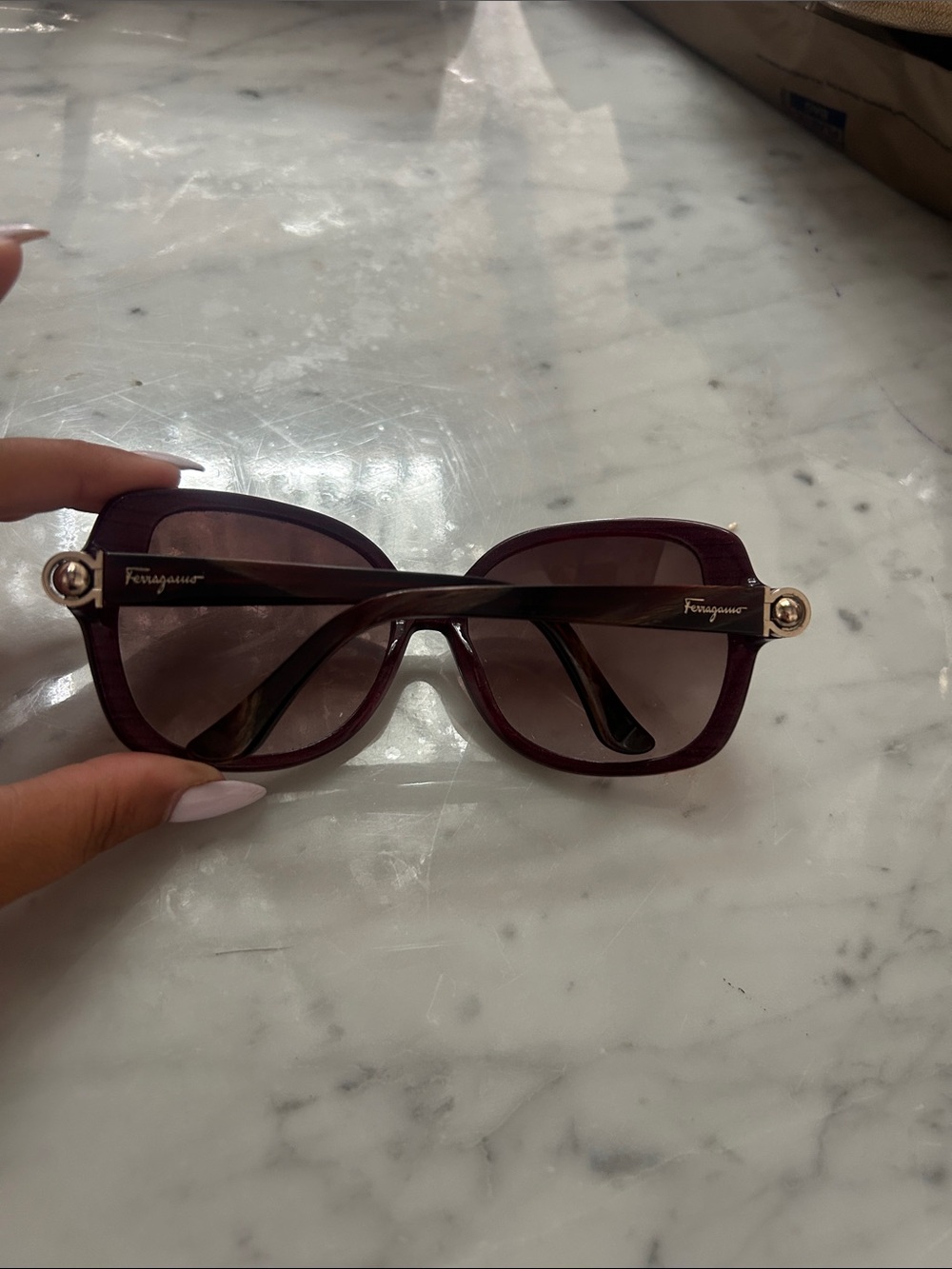 Salvatore Ferragamo Women's Burgundy and Brown Gradient Oversized Sunglasses - Picture 6 of 16